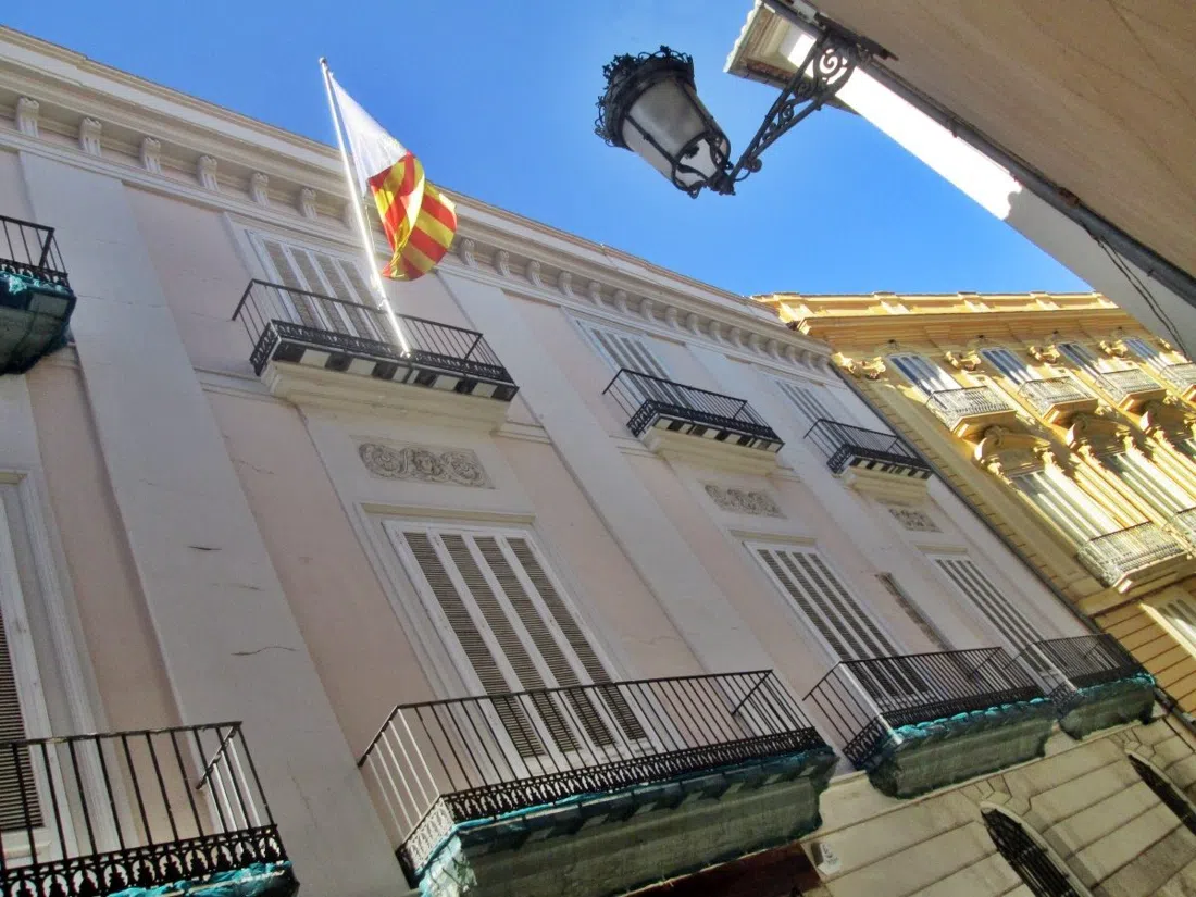Lo Rat Penat, Valence