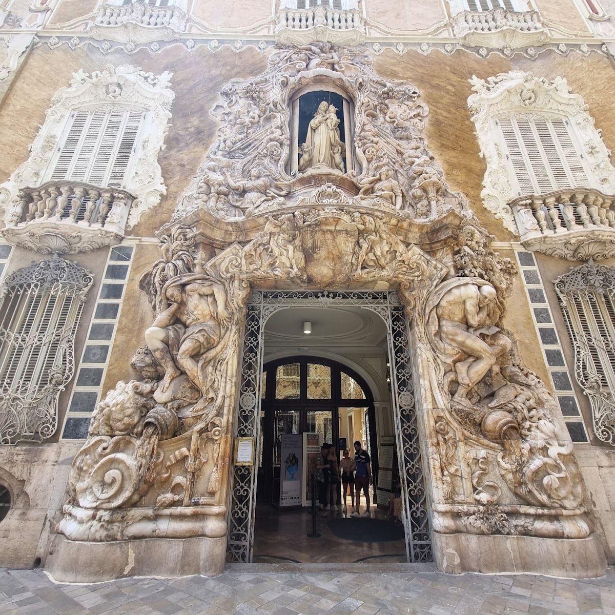 Museo Nacional de Cerámica — photo 2