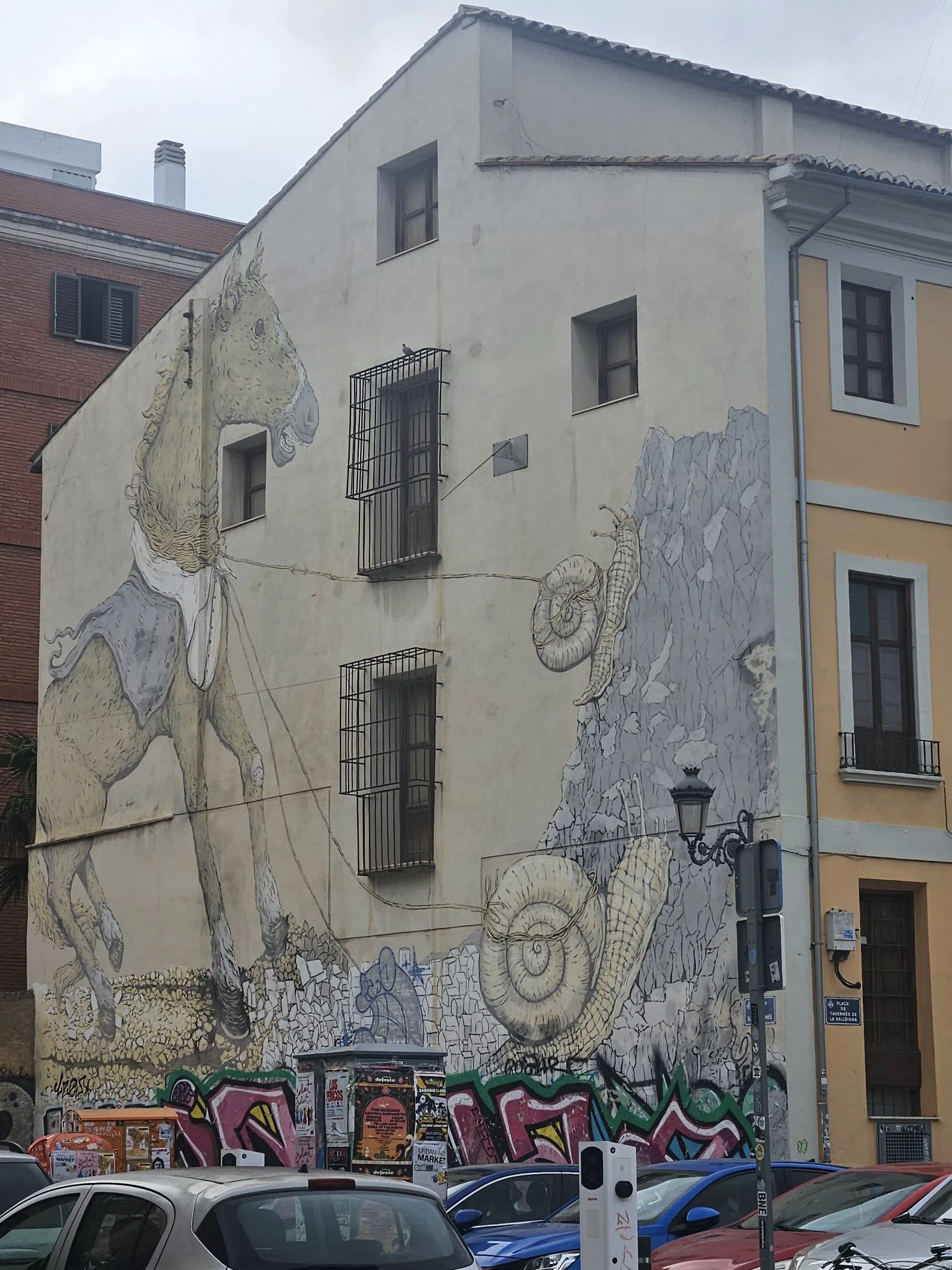 Escif — parcours de fresques à El Carmen, Valence